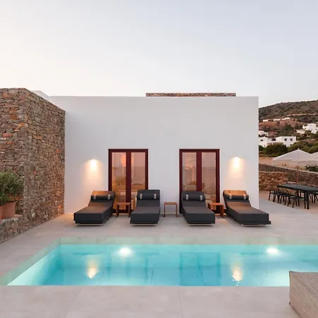 Proper Stone - Antiparos Villa