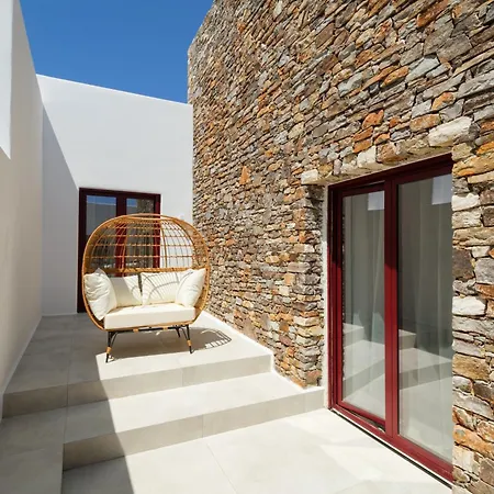 Proper Stone - Antiparos *