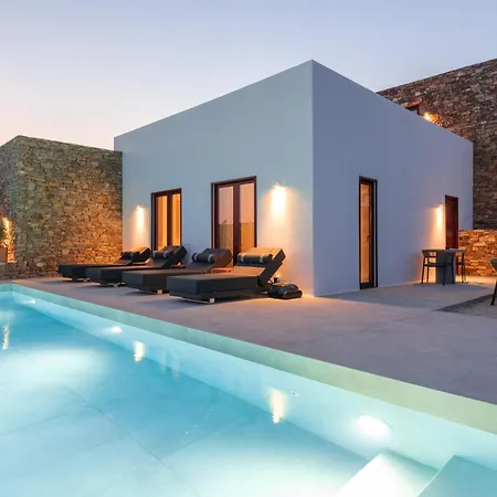 Proper Stone - Antiparos Villa *
